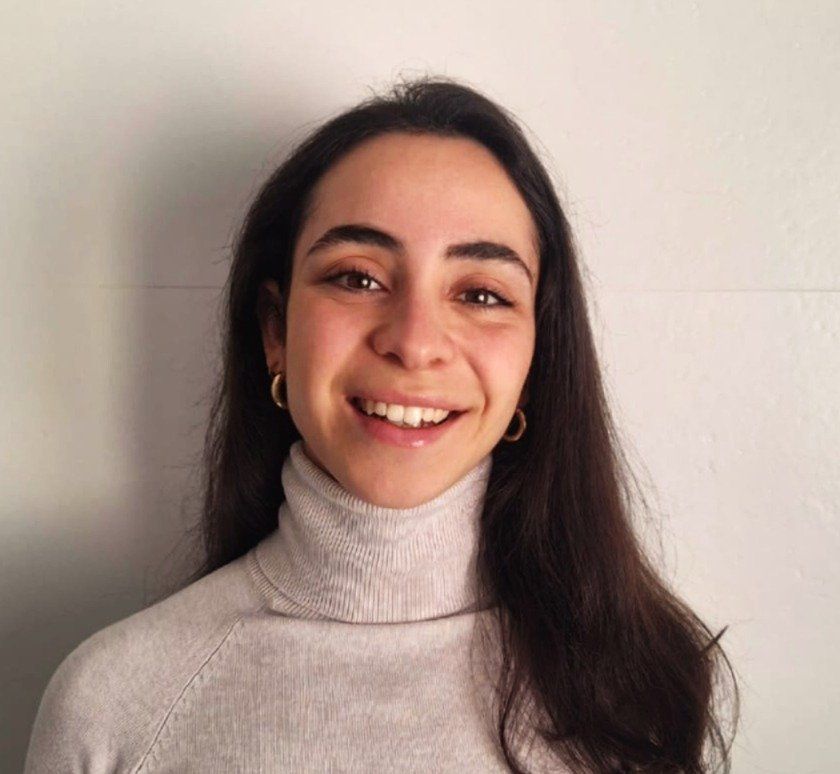 María Larrú